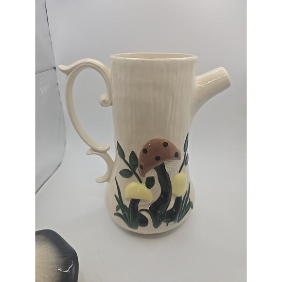 Vintage Arnell's Merry Mushroom Coffee Or Tea Pot - Picture 3 of 7